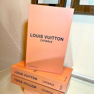 Coffee table book(box)